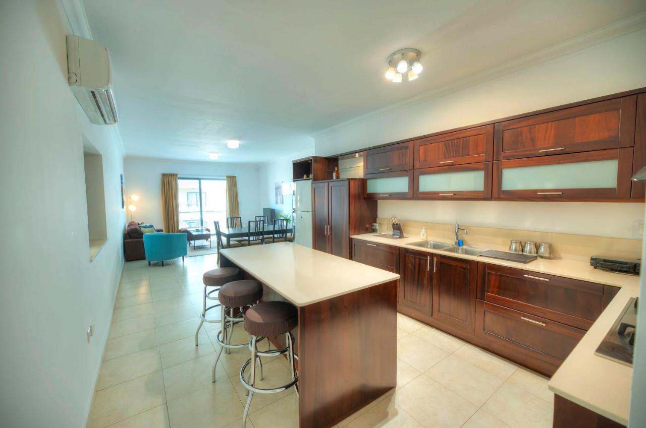 Modern 3Br Stylish & Spacious Apartment - Close To Sliema Promenade Gzira Exterior photo