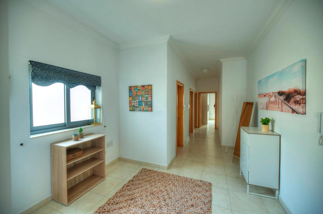 Modern 3Br Stylish & Spacious Apartment - Close To Sliema Promenade Gzira Exterior photo