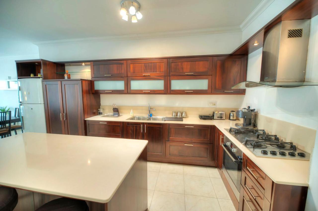 Modern 3Br Stylish & Spacious Apartment - Close To Sliema Promenade Gzira Exterior photo