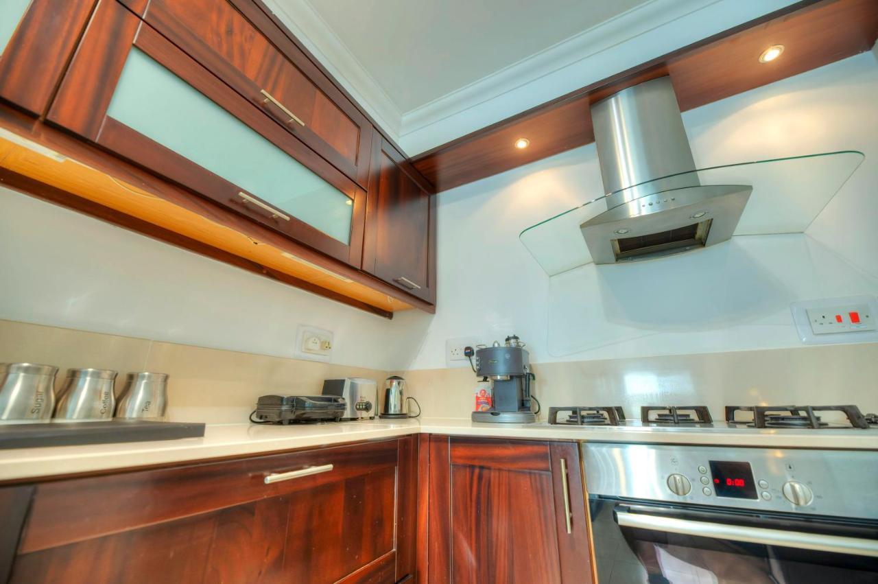 Modern 3Br Stylish & Spacious Apartment - Close To Sliema Promenade Gzira Exterior photo