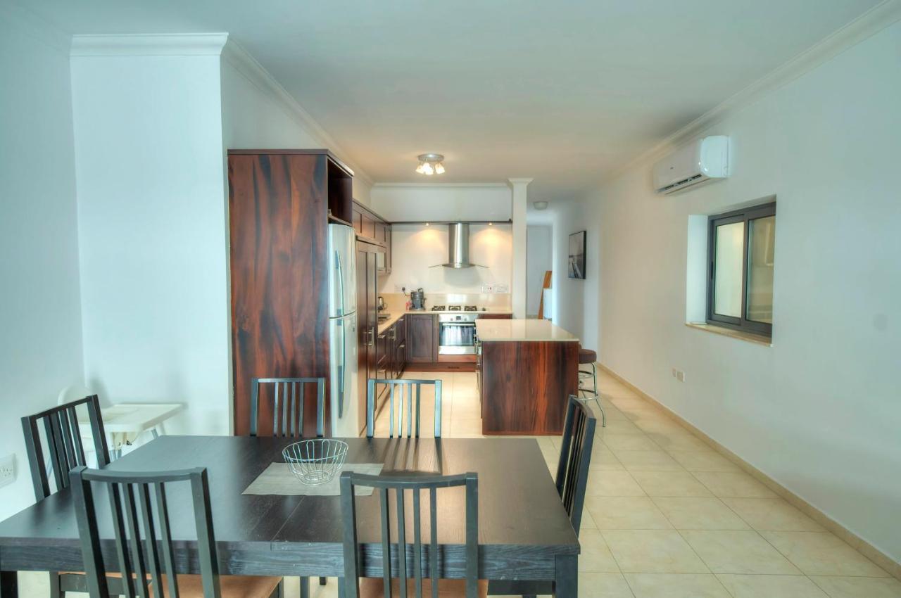 Modern 3Br Stylish & Spacious Apartment - Close To Sliema Promenade Gzira Exterior photo