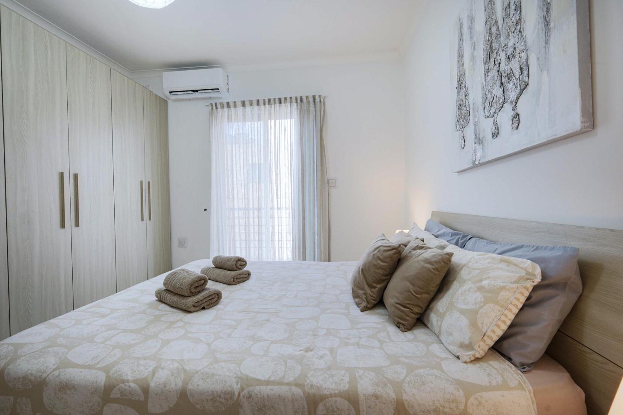 Modern 3Br Stylish & Spacious Apartment - Close To Sliema Promenade Gzira Exterior photo