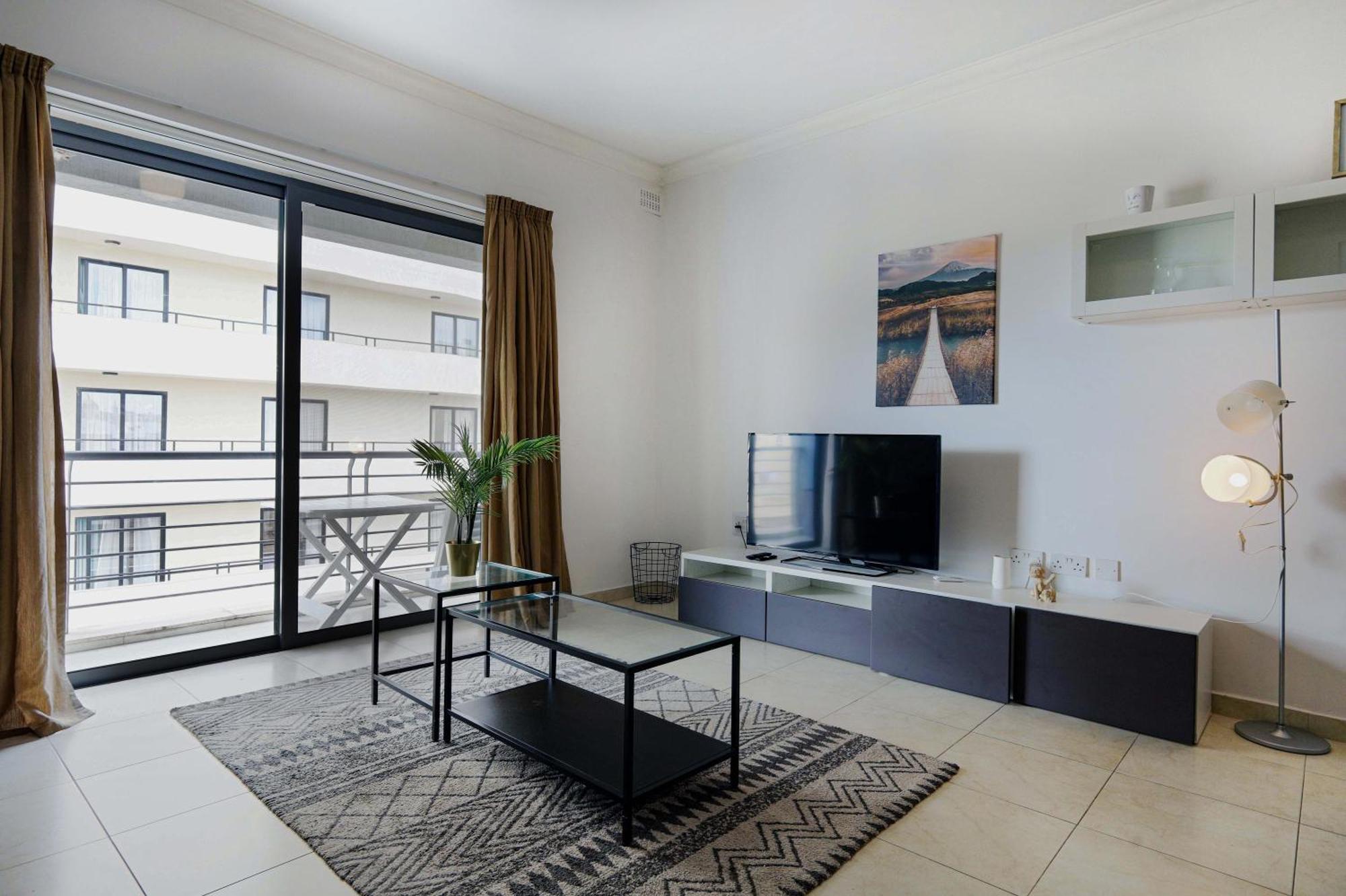 Modern 3Br Stylish & Spacious Apartment - Close To Sliema Promenade Gzira Exterior photo