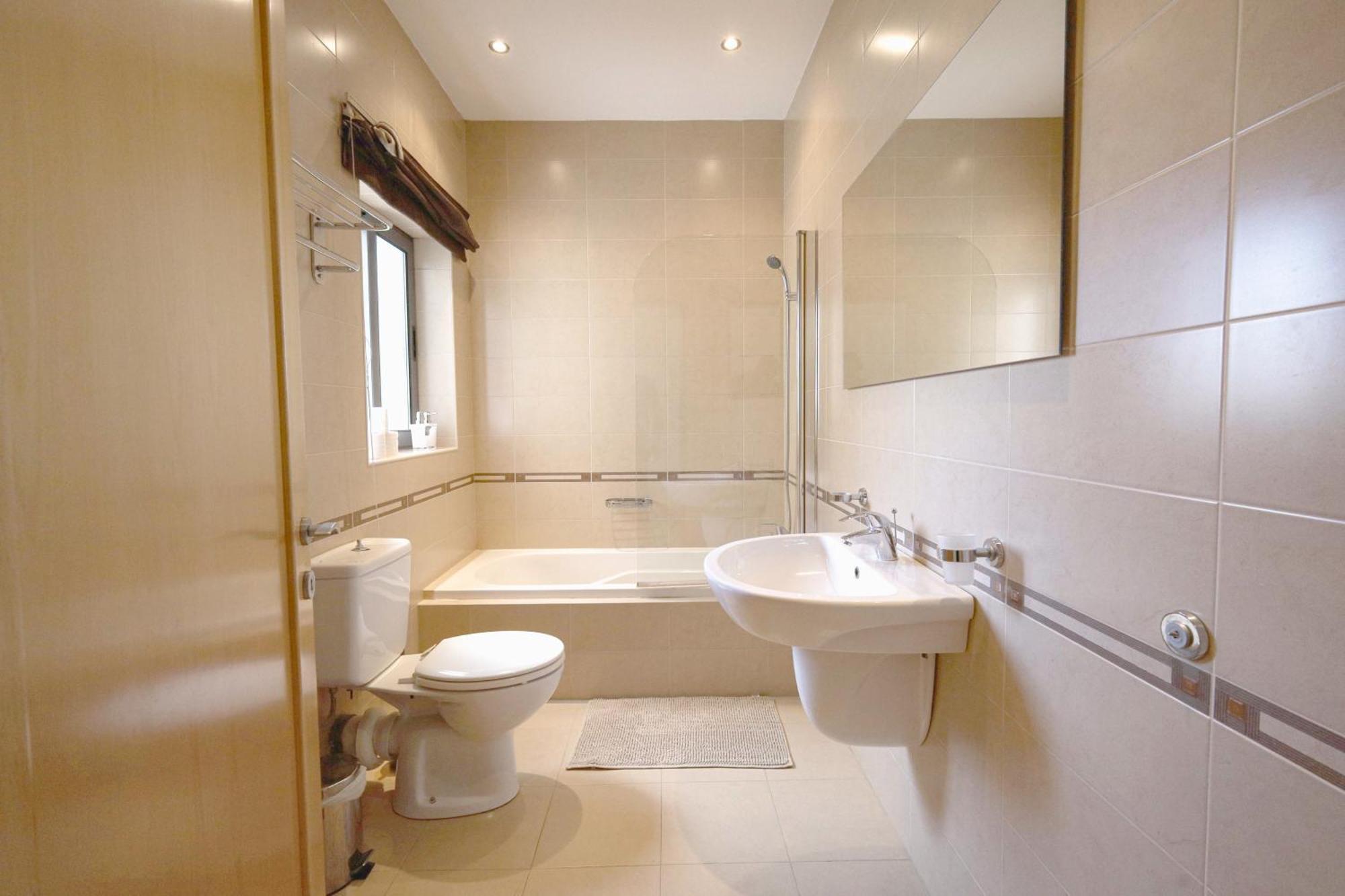 Modern 3Br Stylish & Spacious Apartment - Close To Sliema Promenade Gzira Exterior photo